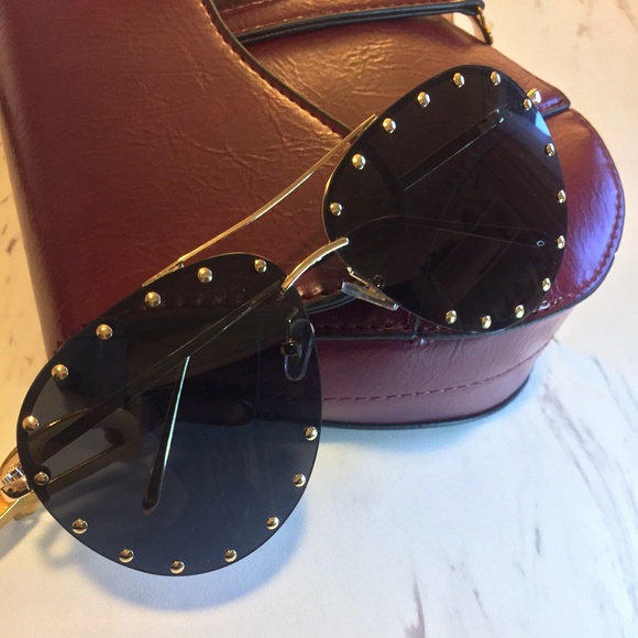 Oversized Black Aviator main image 4